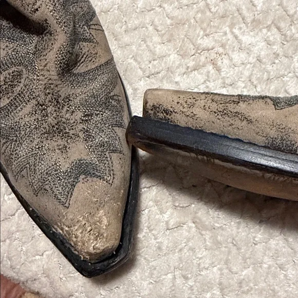 Dan post women’s 7.5 - Picture 3 of 3